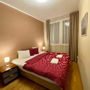 Gozsdu - Eszterhaz Budapest